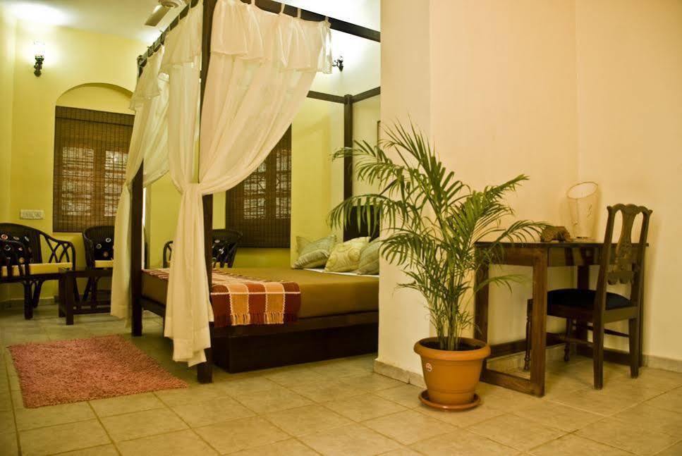 Hotel Banyan Tree Courtyard Calangute Exterior foto